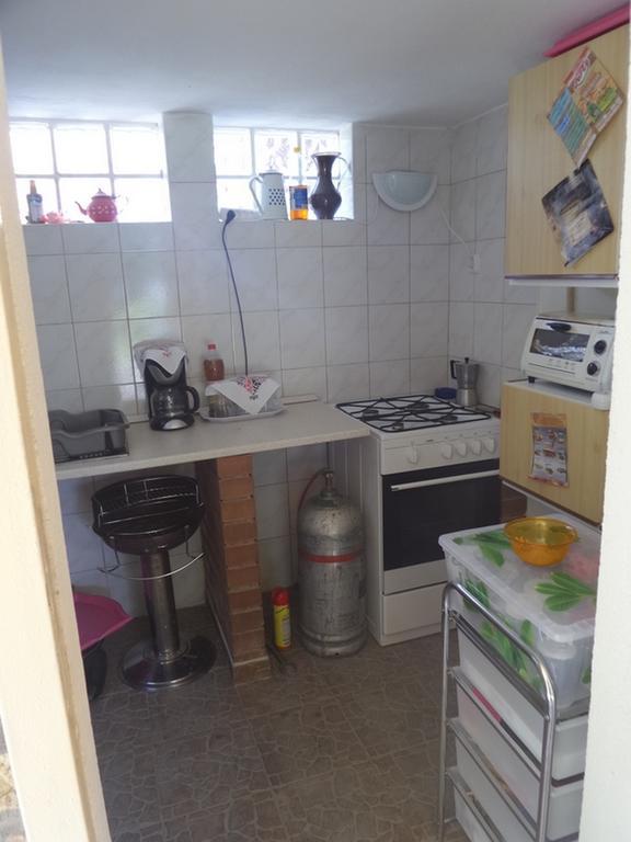 Tiszavirag Vendeghaz Villa Сегед Екстериор снимка