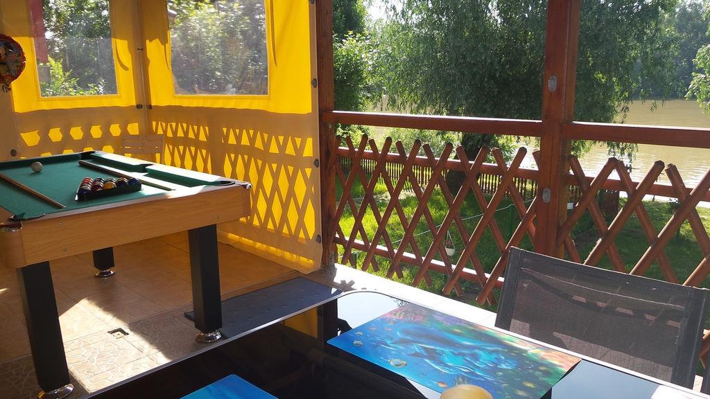 Tiszavirag Vendeghaz Villa Сегед Екстериор снимка